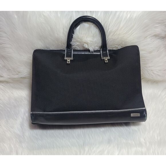 TUMI|Vintage Black Briefcase/Laptop Bag with Shoulder Strap - Picture 2 of 15